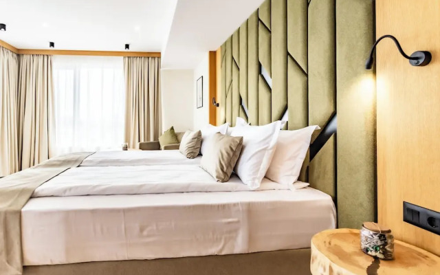 Natura All Seasons Boutique Hotel