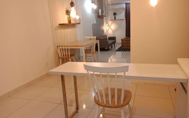 1Tebrau Premium Suites by 12stay