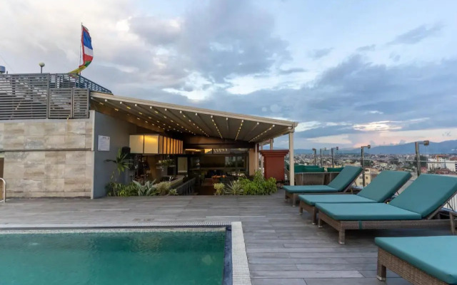 Hotel Shambala