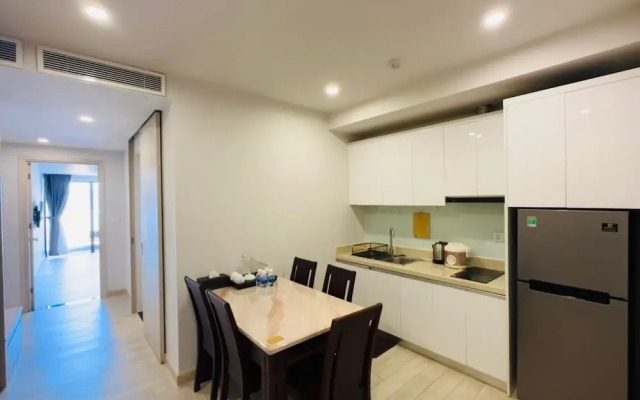 Gold Coast Apartment