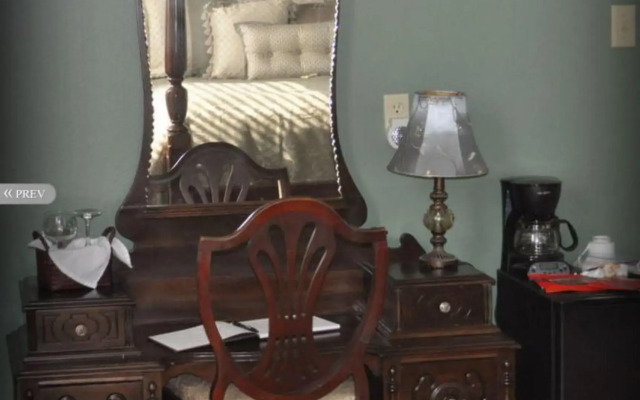 Sweet Cane Inn