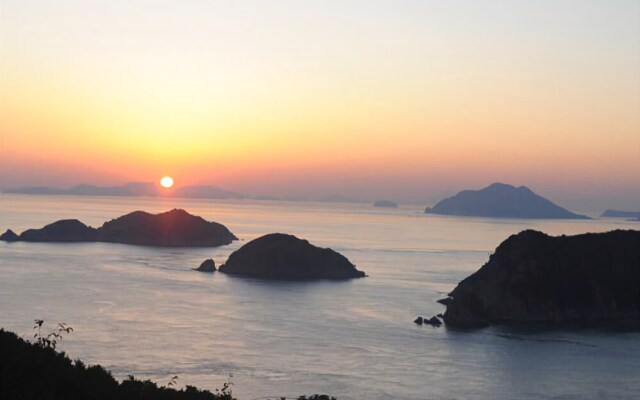 Geoje Sumireu Pension
