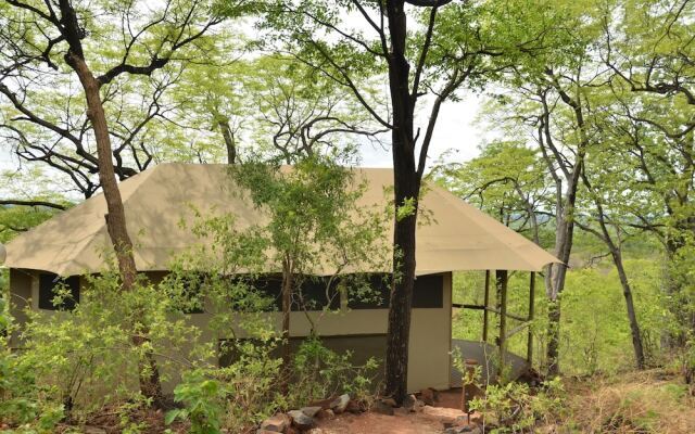 Ghoha Hills Savuti Lodge