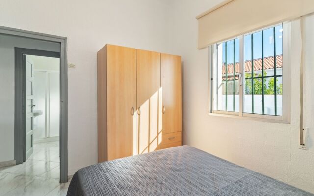 Cozy Holiday Home in Málaga near Beach