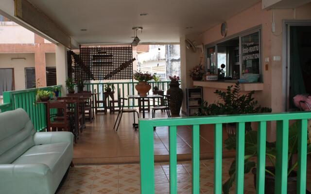 Tamarind Residences Serviced Apartment
