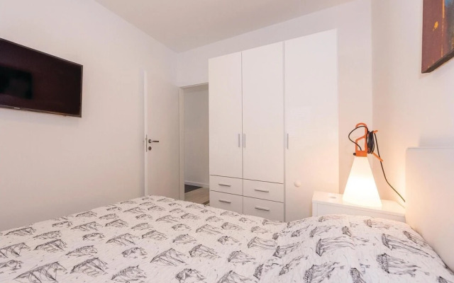 Awesome Home in Brodarica With Wifi and 2 Bedrooms