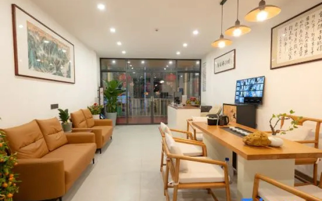 Guanshan Yaju・Spring Mountain View Hot Spring Homestay (Yichun Wentang Mingyue Ganguqing Inn) – Restaurant – Yichun