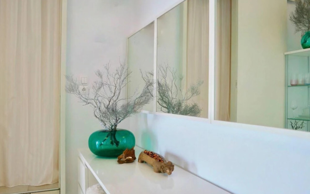 Elpida Seafront Paradise Apartment in Crete