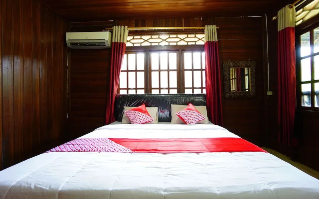 OYO 1254 Golden Lake Resort