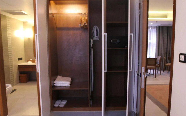 Space Apartments