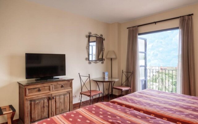 PortAventura Hotel El Paso - Includes unlimited access to PortAventura Park & 1 access to Ferrari Land
