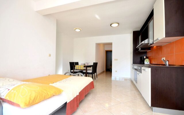 Apartment Srima