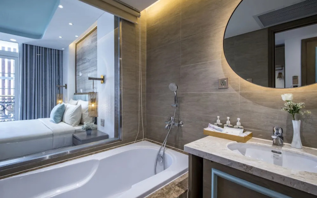 Icon Saigon-Luxury Design