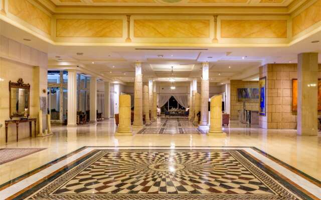 Golden Carthage Hotel & Residence