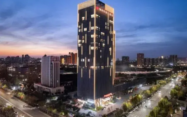 Jingzhou  Ramada  Hotel