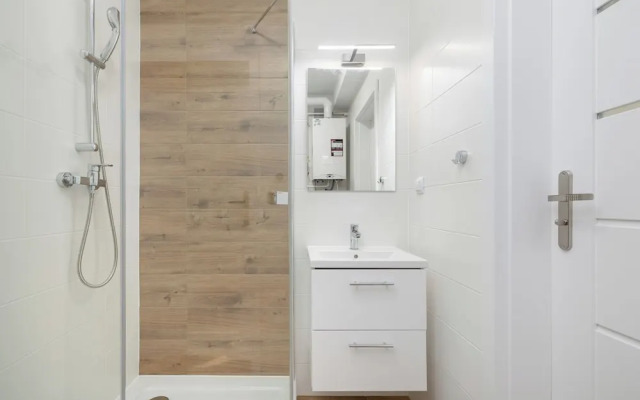 Bright Studio in Darlowo by Renters