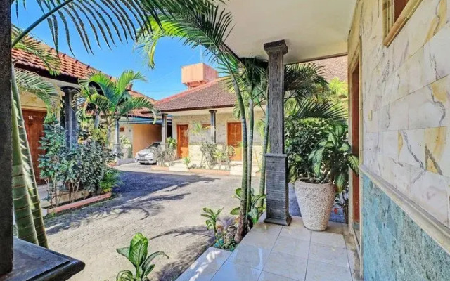 OYO 92175 Surya Madu Guest House Near Pantai Kelan