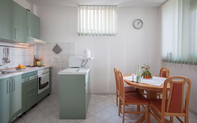 Apartments Dragan