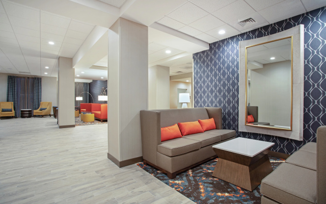 Hampton Inn & Suites Logan