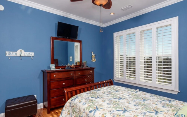 Sandy Beach Pensacola Beach