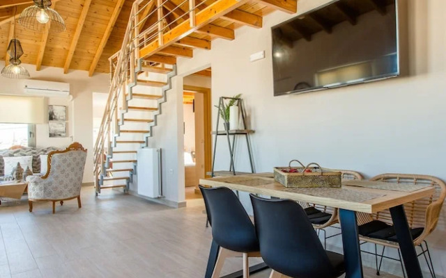 Kismet Apt - Retreat to a Stylish home