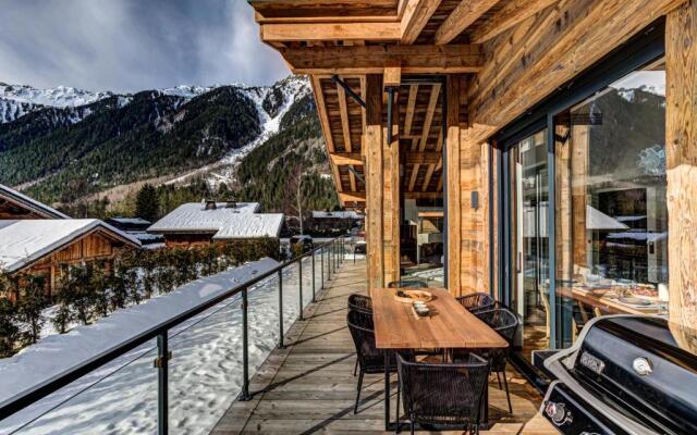 Black Pearl Chalet 5*