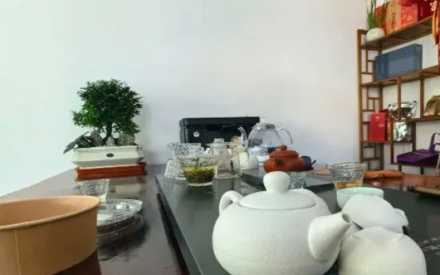 Huaguo Mountain Seven Strings and Five Tones Homestay