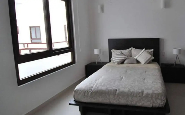 KIN PH7 Corner Penthouse by Gate48