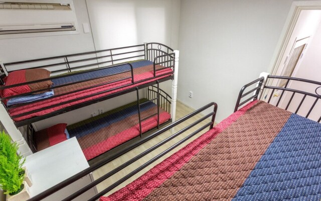 Ilda Guest House - Hostel