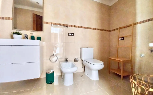 AROMAS Suites Attic