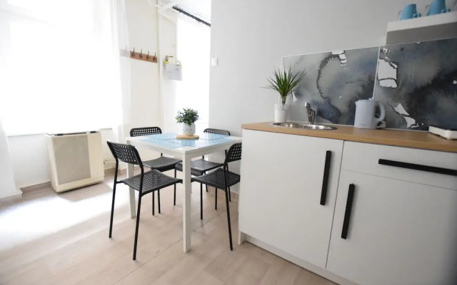 Budget Apartment by Hi5 - Vámház 5.