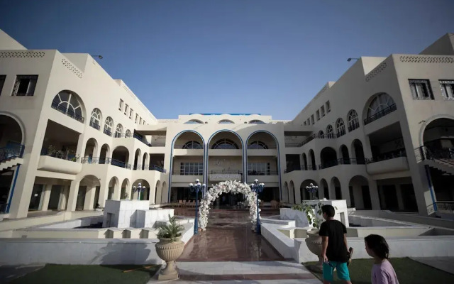 oriental grand plaza