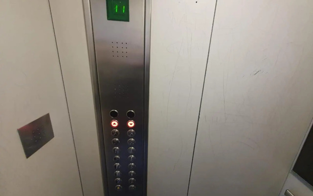 Neapolitan Skyscraper Apartment