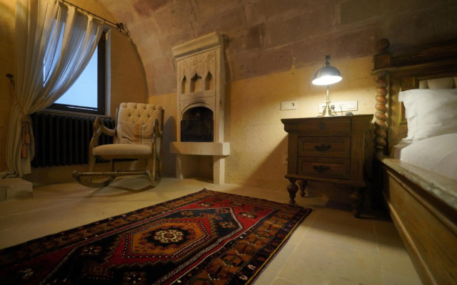 Maya Cave Hotel