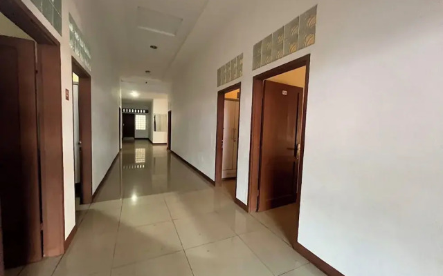 OYO 94785 Diana Homestay Syariah