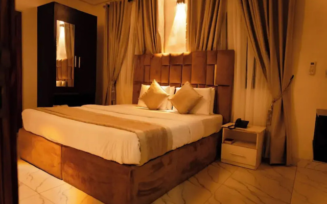1-bed Flat - Lekki Phase 1 - Pool - Spa - Balcony