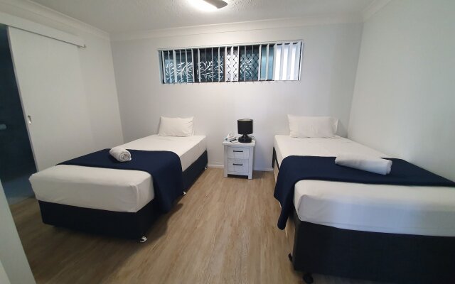 Montego Mermaid Beach Motel