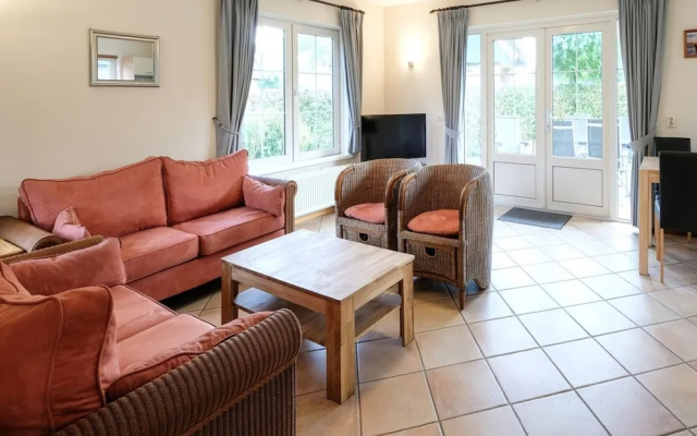6-person Holiday Villa With Garden