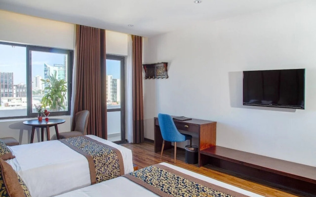 Dong Duong Hotel