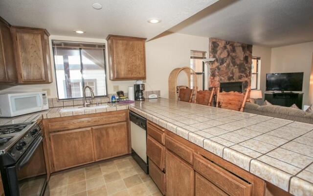 Summit X-ross Roads Condo