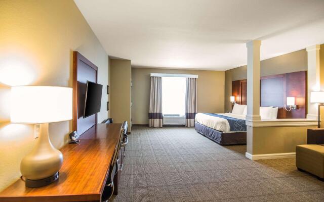 Comfort Suites Dodge City