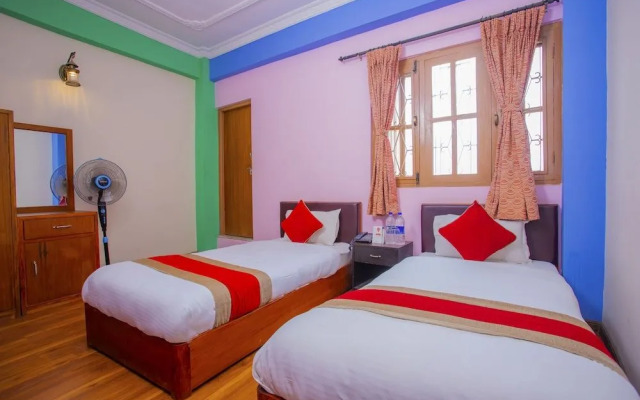 Oyo 414 Hotel Om