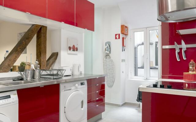 Lisbon Downtown by 262