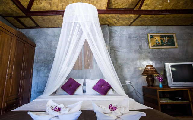 Buri Gallery House & Resort