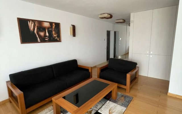 Sunny two room apartment, Baneasa, Petrom City.