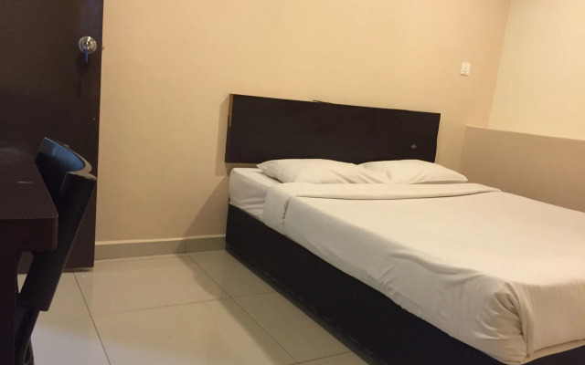 OYO 90235 Hotel Inap Sri Gombak