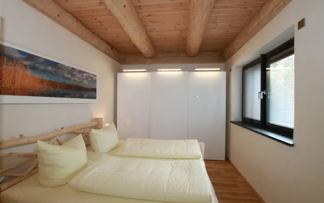 Kanadisches Blockhaus am Plauer See