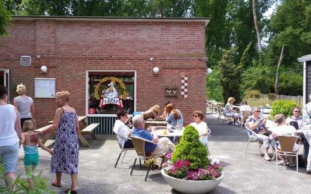 Safaritent at Camping Uit & Thuis