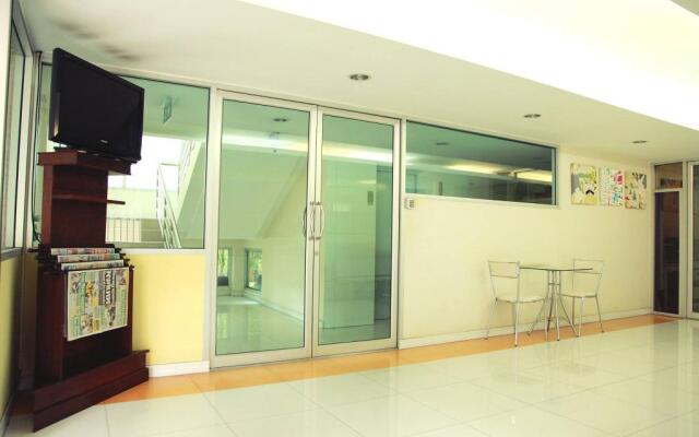 Meesook Residence