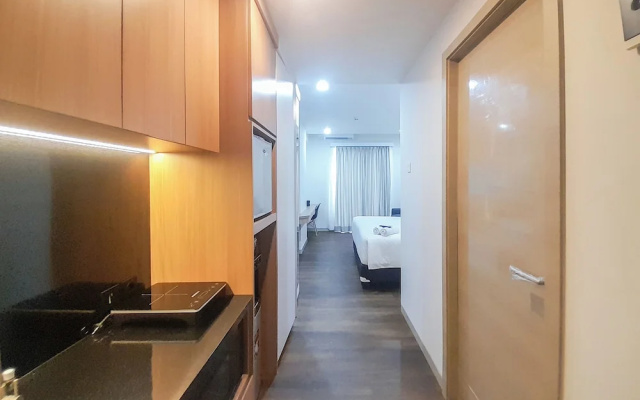 Tranquil And Modern Studio At Mataram City Apartment